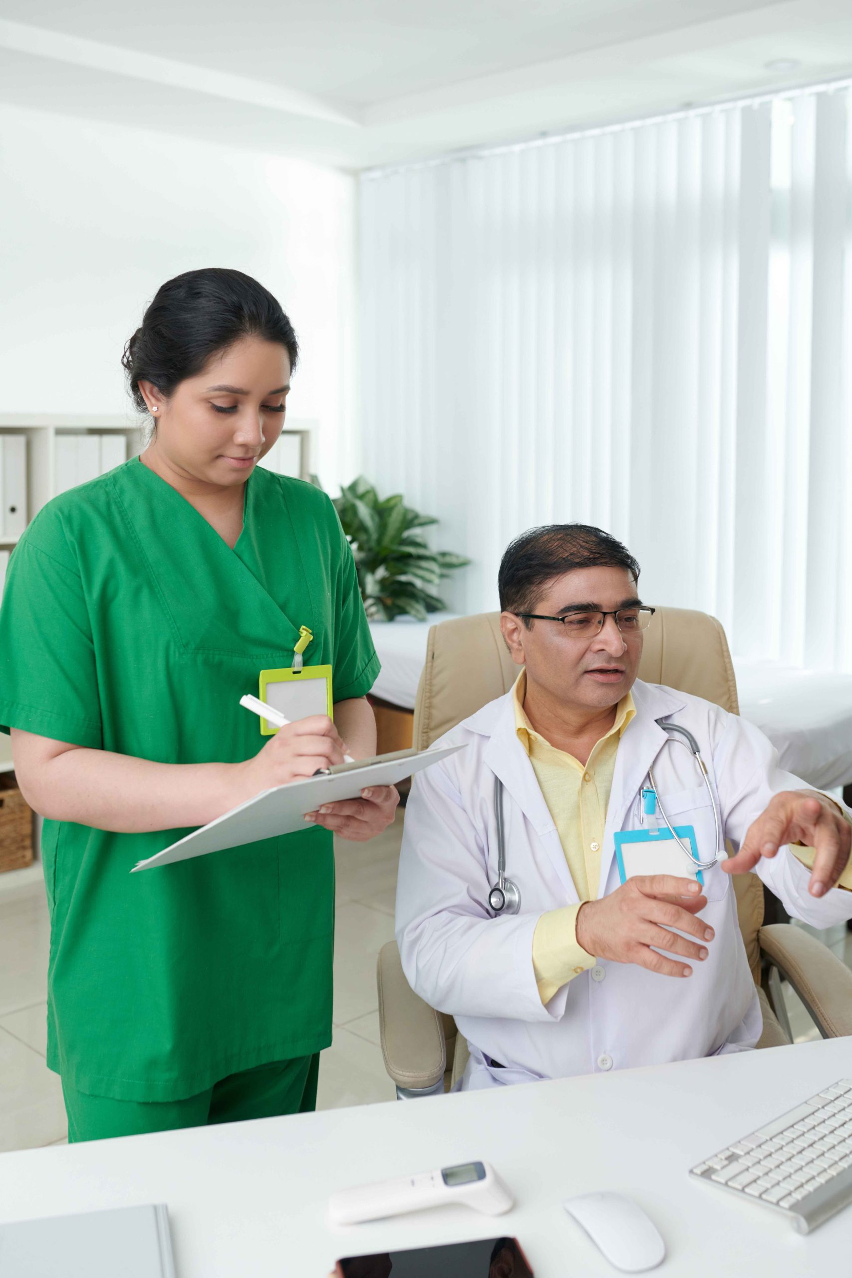 remote-healthcare-consultation-2025-02-12-00-28-02-utc_11zon